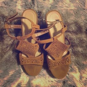 Bamboo cutout block heel